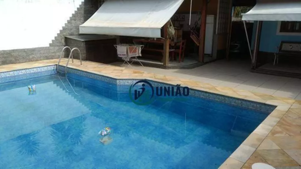 Casa, 4 quartos, 320 m² - Foto 1