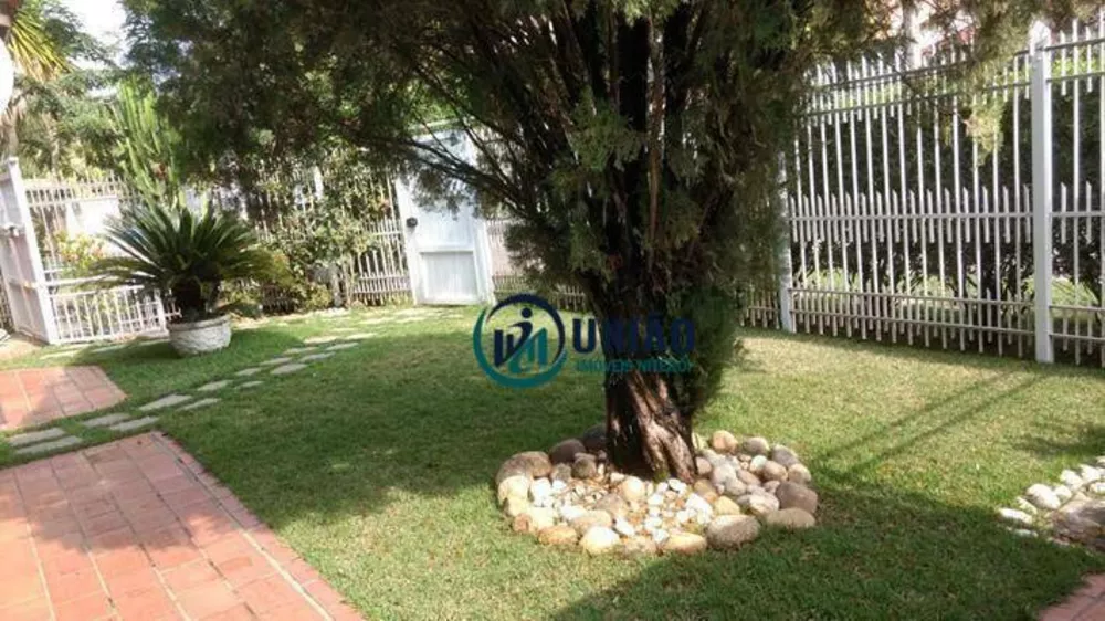 Casa, 4 quartos, 320 m² - Foto 2