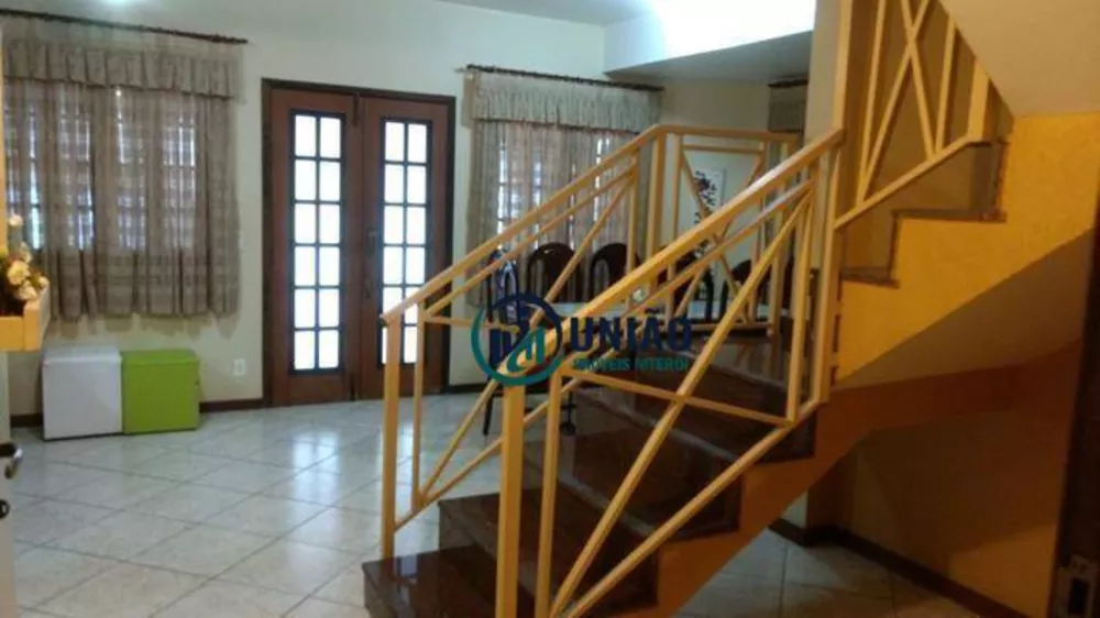 Casa, 4 quartos, 320 m² - Foto 5