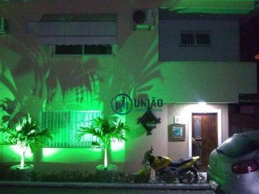 Casa de Condomínio à venda com 4 quartos, 128m² - Foto 2