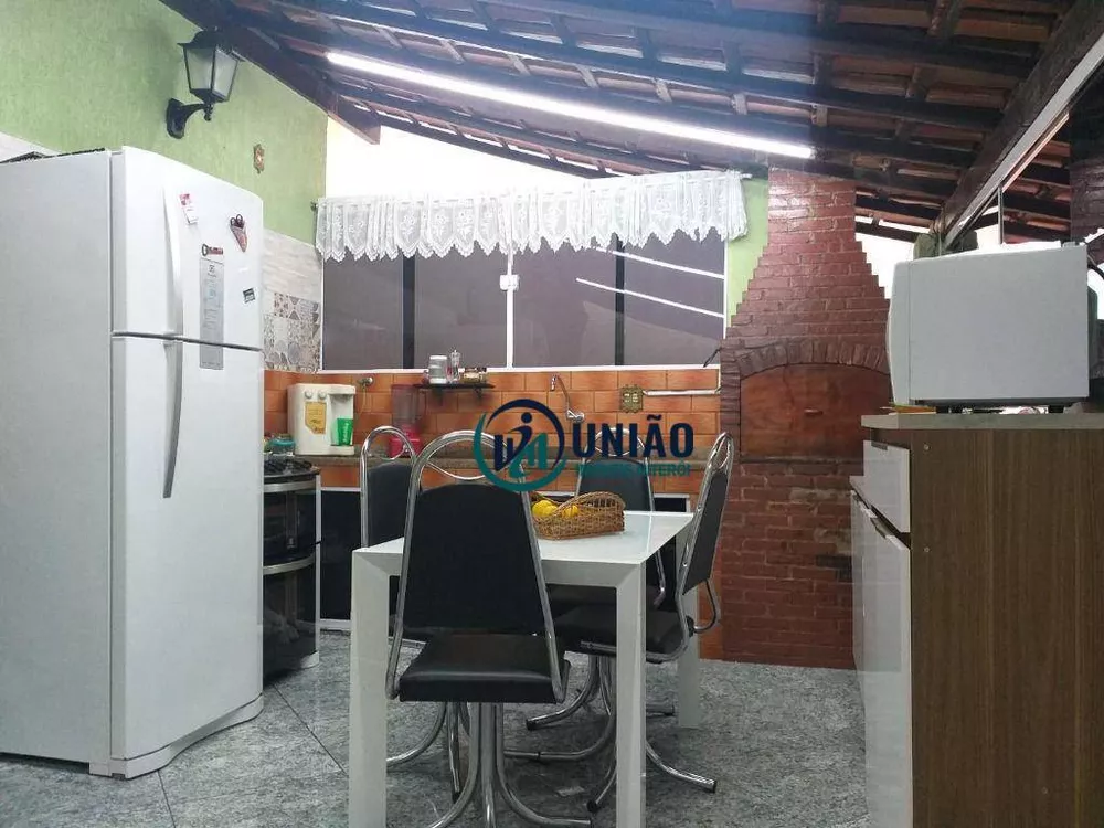 Casa, 2 quartos, 200 m² - Foto 12