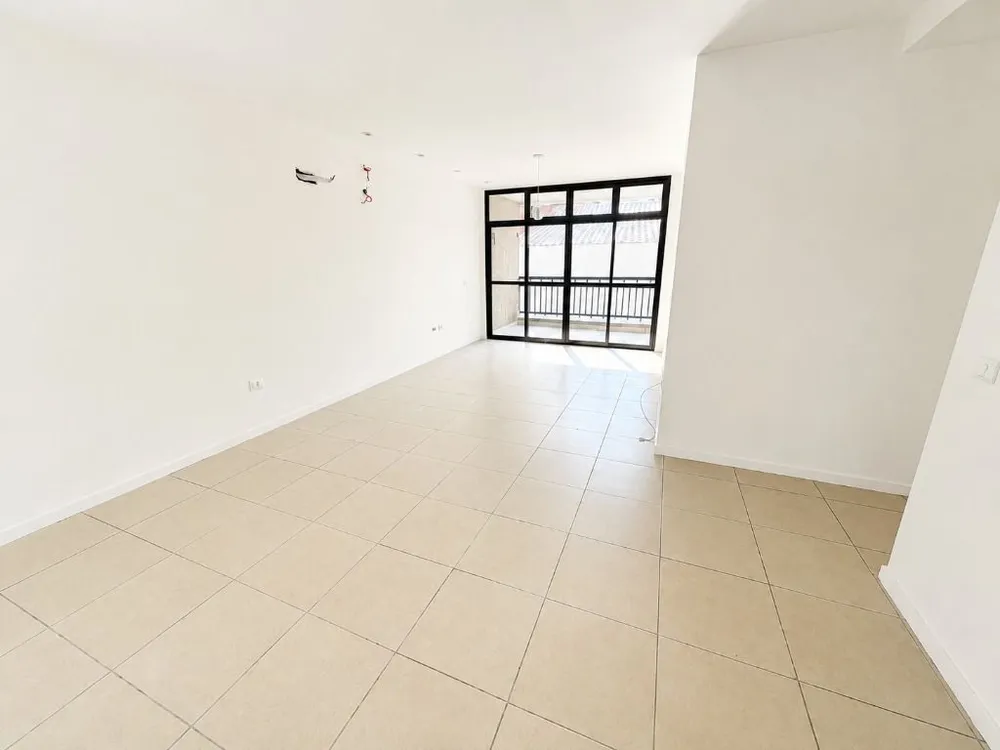Apartamento, 3 quartos, 110 m² - Foto 1