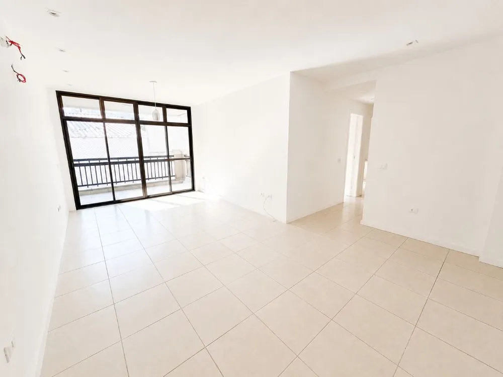 Apartamento, 3 quartos, 110 m² - Foto 2
