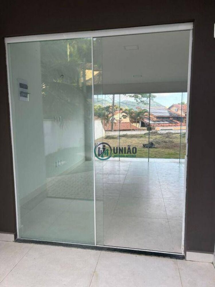 Casa à venda com 3 quartos, 121m² - Foto 4