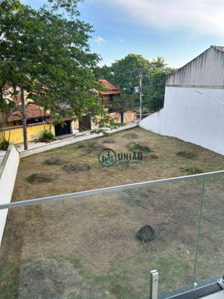 Casa à venda com 3 quartos, 121m² - Foto 11