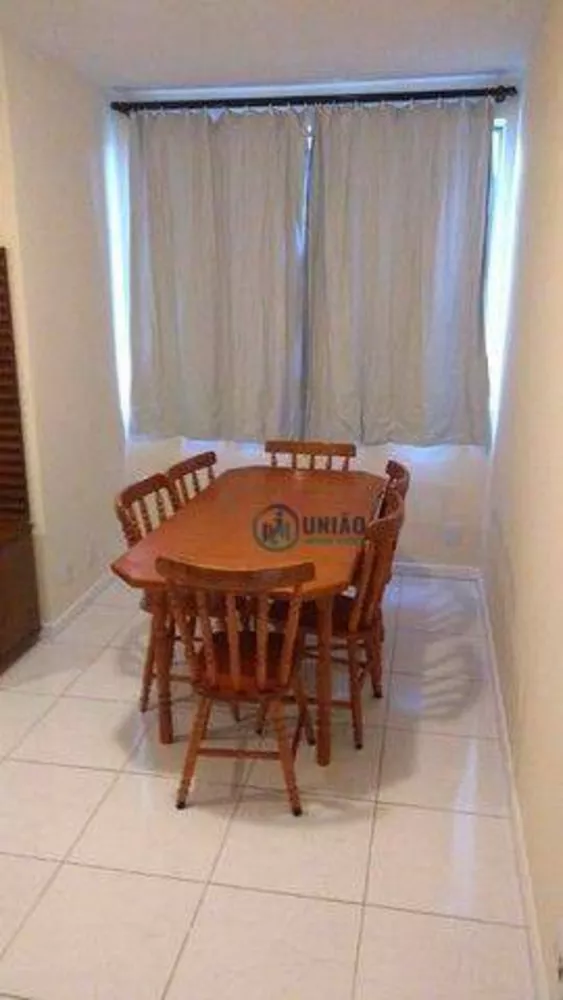 Apartamento à venda com 2 quartos, 60m² - Foto 3