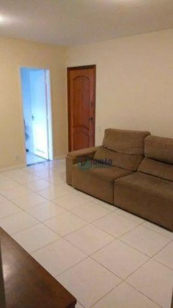 Apartamento à venda com 2 quartos, 60m² - Foto 2