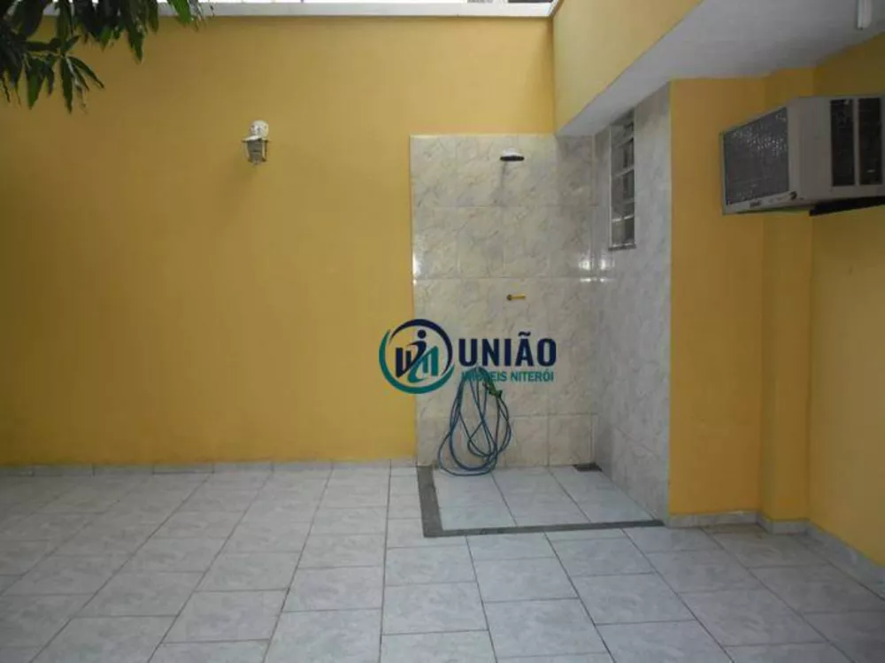 Casa, 3 quartos, 156 m² - Foto 2