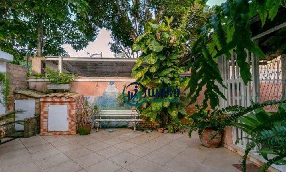 Casa, 3 quartos, 225 m² - Foto 21