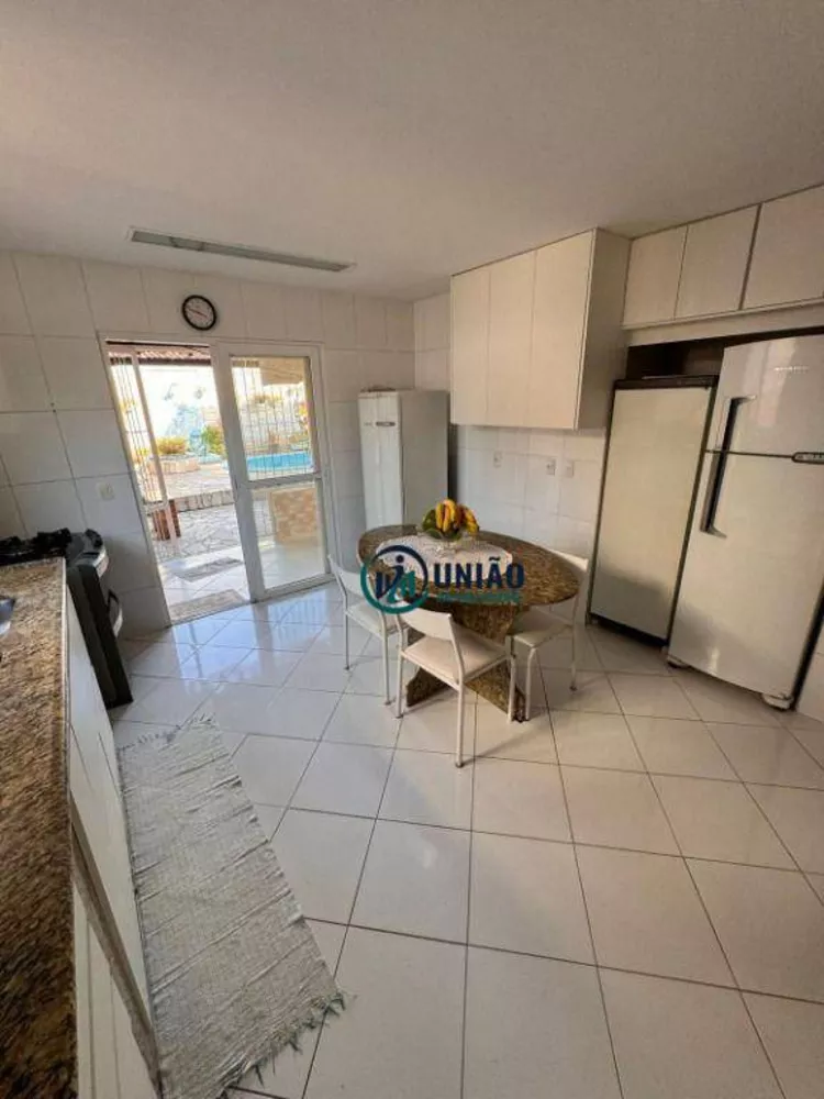 Casa, 3 quartos, 225 m² - Foto 14