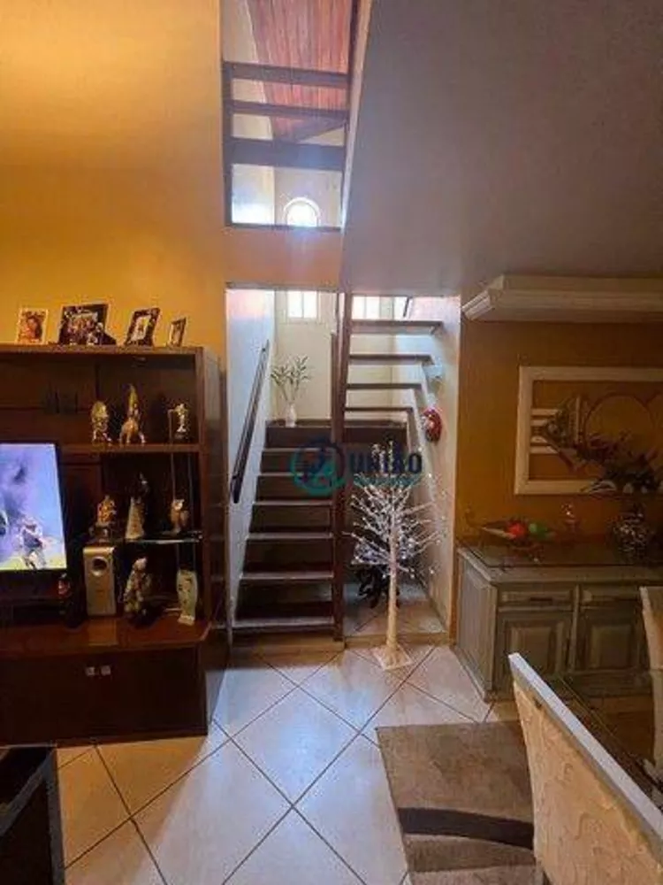 Casa de Condomínio, 5 quartos - Foto 1