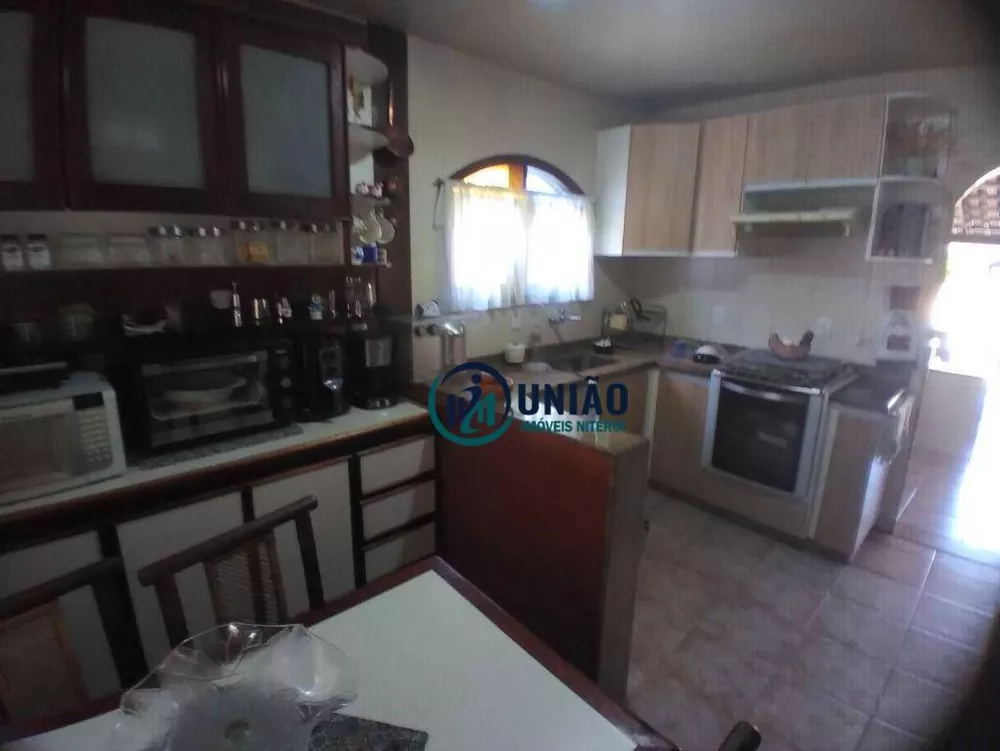 Casa, 4 quartos, 250 m² - Foto 20