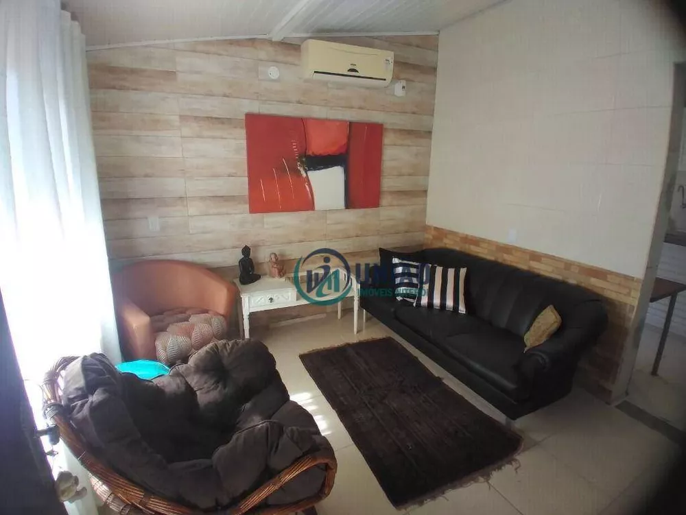 Casa à venda com 4 quartos, 250m² - Foto 6