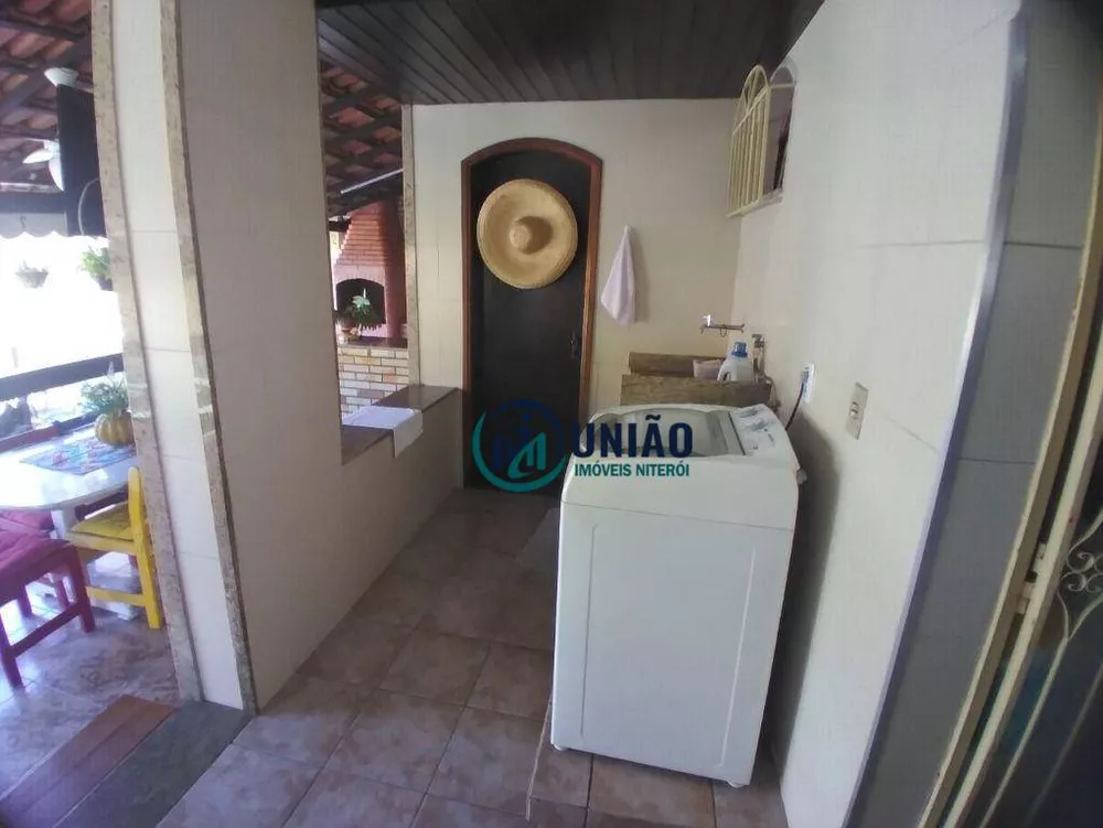 Casa, 4 quartos, 250 m² - Foto 14