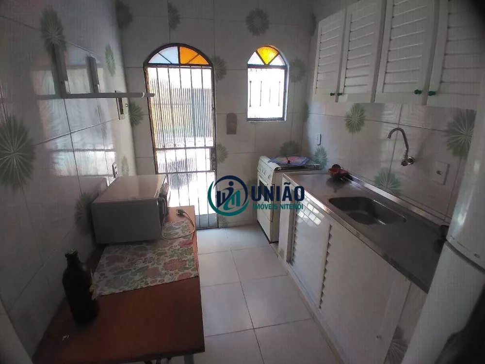 Casa, 4 quartos, 250 m² - Foto 12