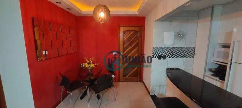 Apartamento à venda com 2 quartos, 65m² - Foto 4