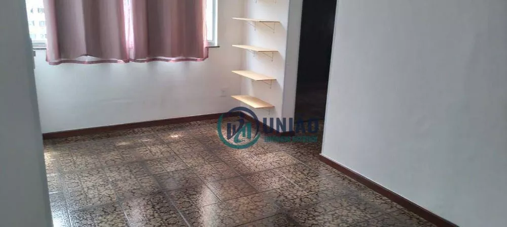 Apartamento à venda com 2 quartos, 50m² - Foto 2