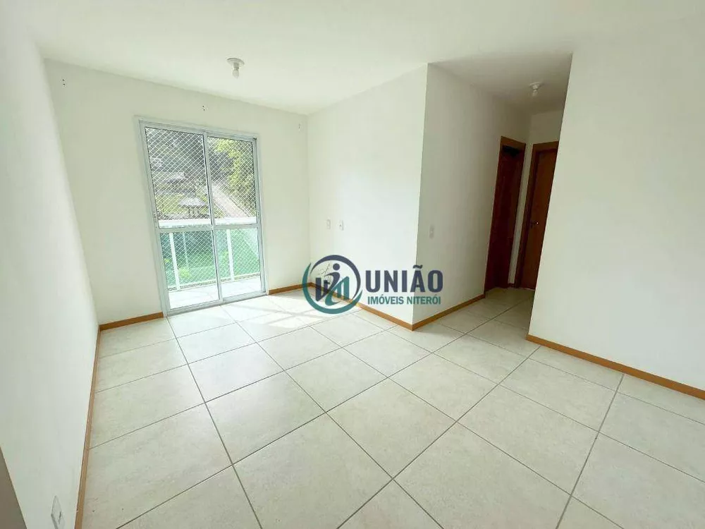 Apartamento à venda com 2 quartos, 55m² - Foto 2