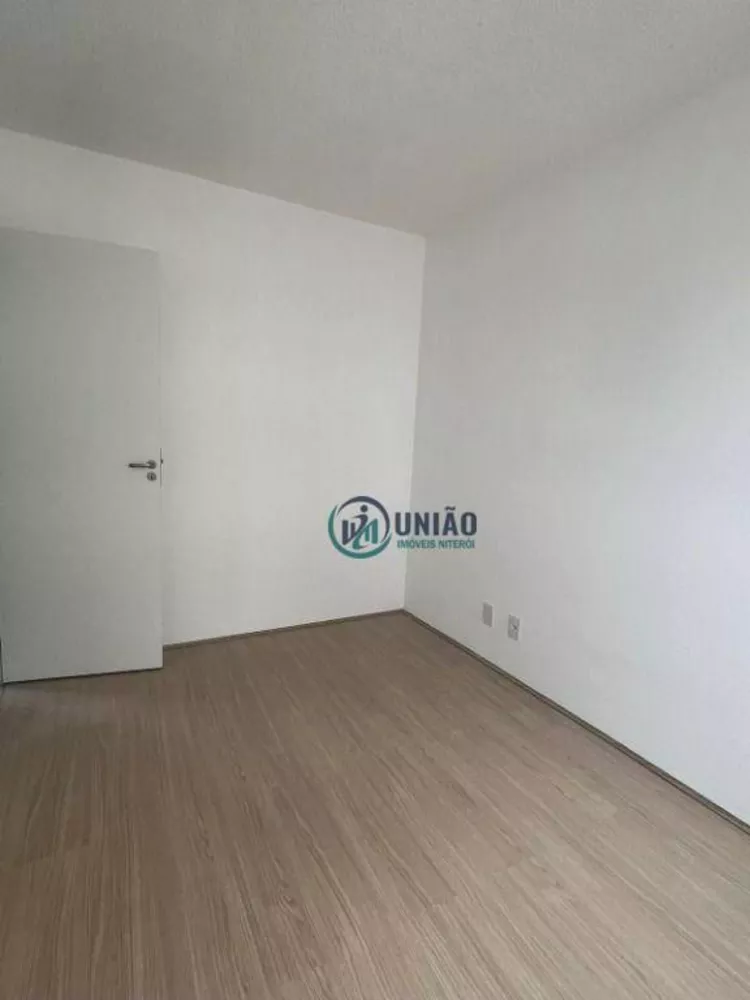 Apartamento à venda com 2 quartos, 47m² - Foto 3