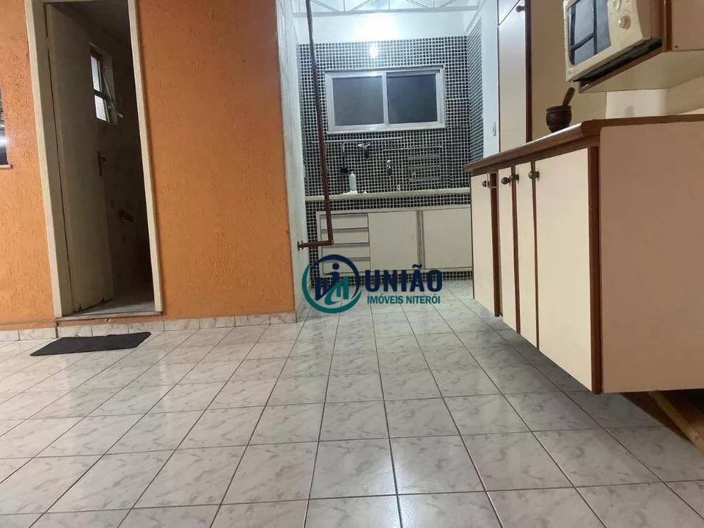 Casa, 3 quartos, 190 m² - Foto 3