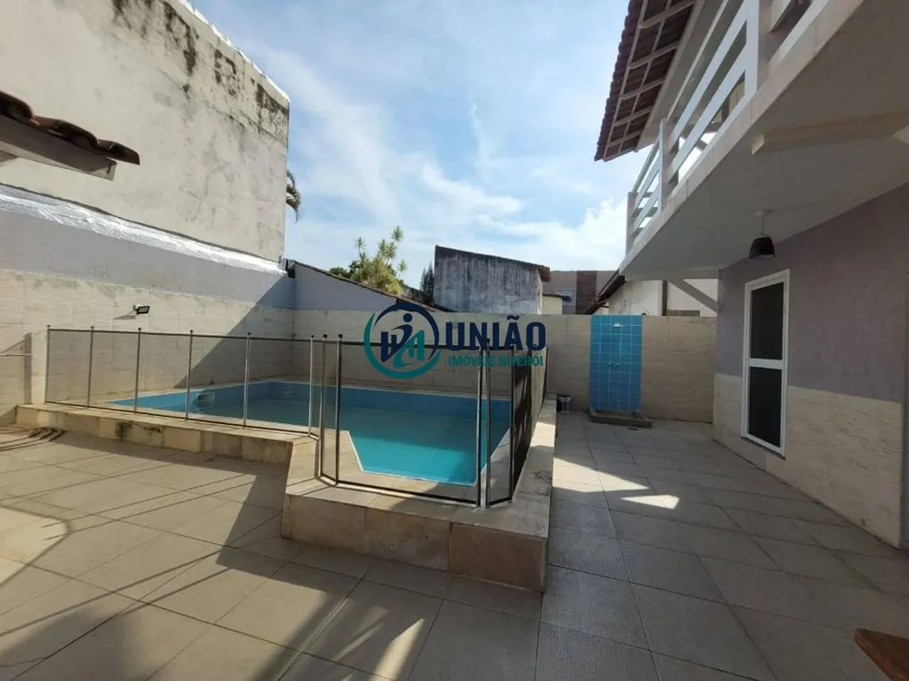 Casa, 5 quartos, 218 m² - Foto 6