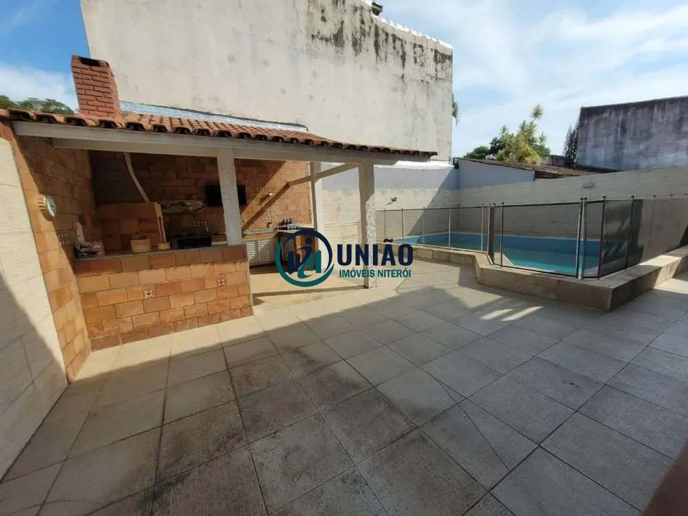 Casa, 5 quartos, 218 m² - Foto 11