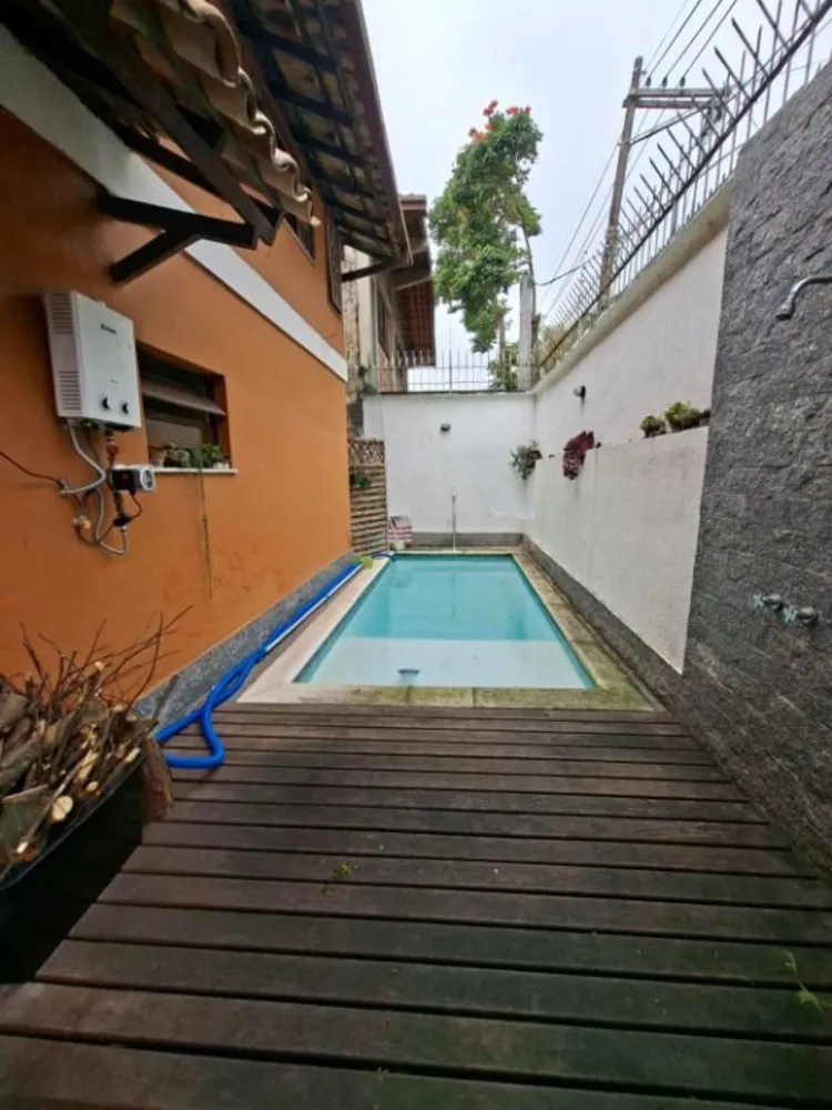 Casa, 6 quartos, 397 m² - Foto 1