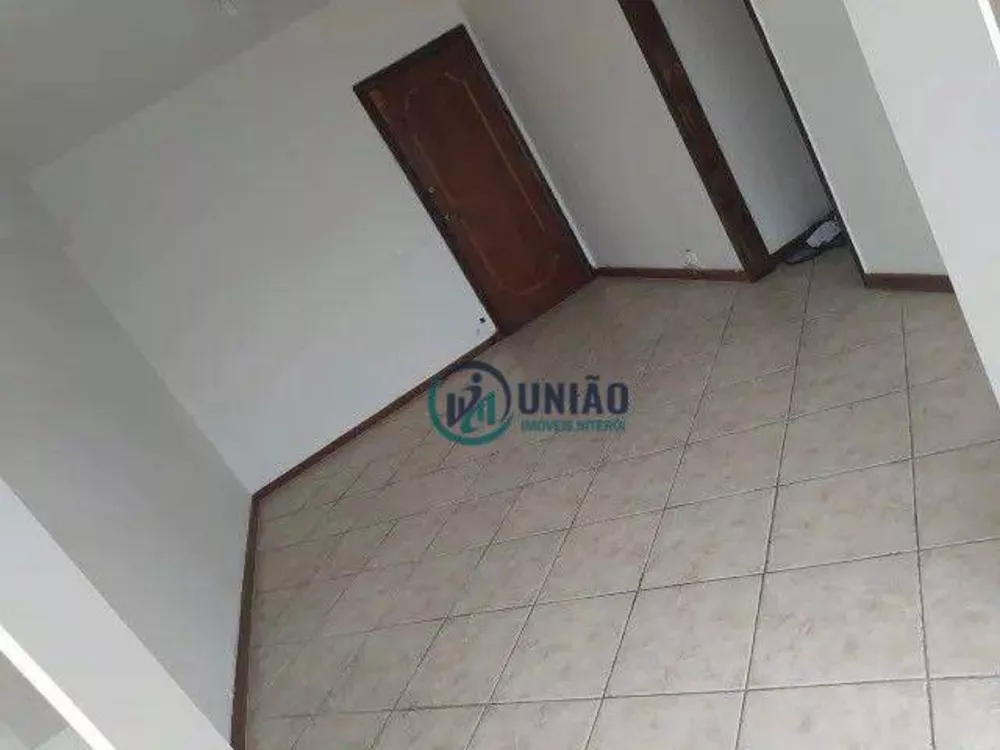 Apartamento à venda com 2 quartos, 88m² - Foto 4