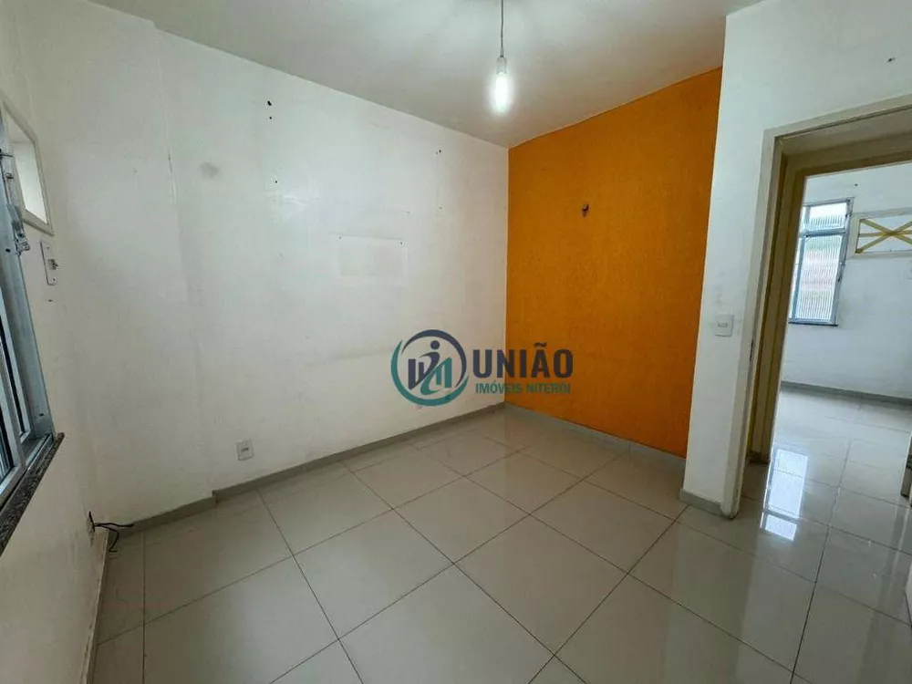 Apartamento à venda com 2 quartos, 60m² - Foto 4