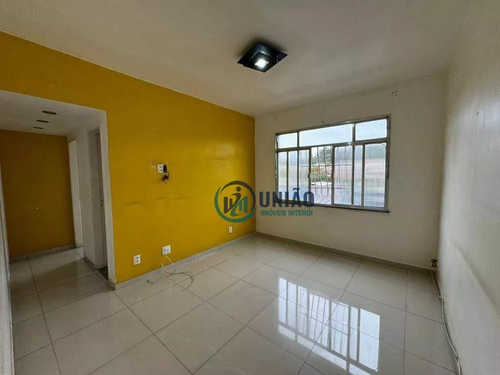 Apartamento à venda com 2 quartos, 60m² - Foto 1