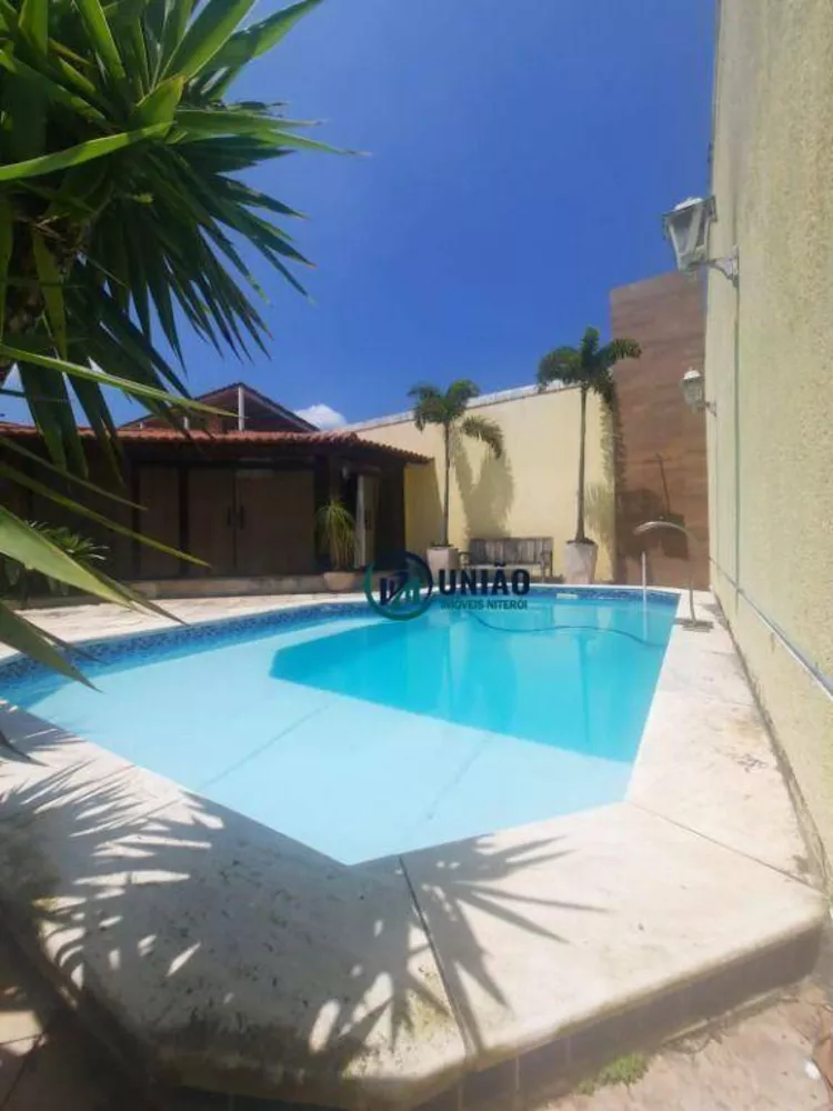 Casa, 5 quartos, 330 m² - Foto 35