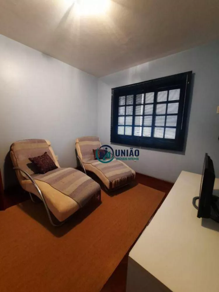 Casa, 5 quartos, 330 m² - Foto 9