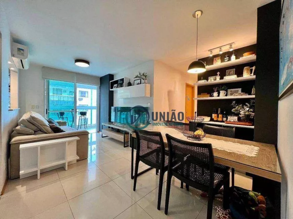 Apartamento à venda com 3 quartos, 96m² - Foto 1