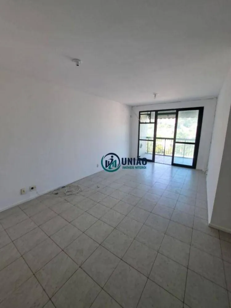 Apartamento, 3 quartos, 100 m² - Foto 2