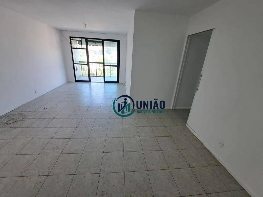 Apartamento, 3 quartos, 100 m² - Foto 1