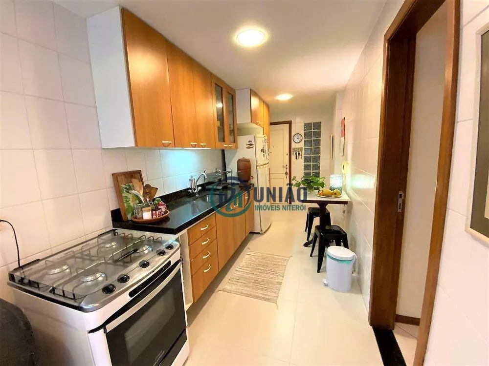 Apartamento à venda com 3 quartos, 100m² - Foto 6