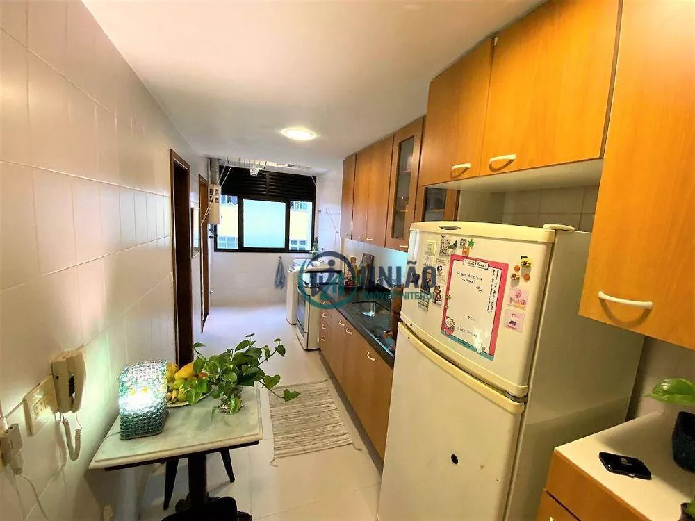 Apartamento à venda com 3 quartos, 100m² - Foto 7