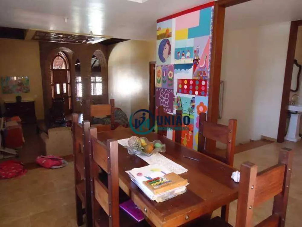 Casa, 3 quartos, 205 m² - Foto 9