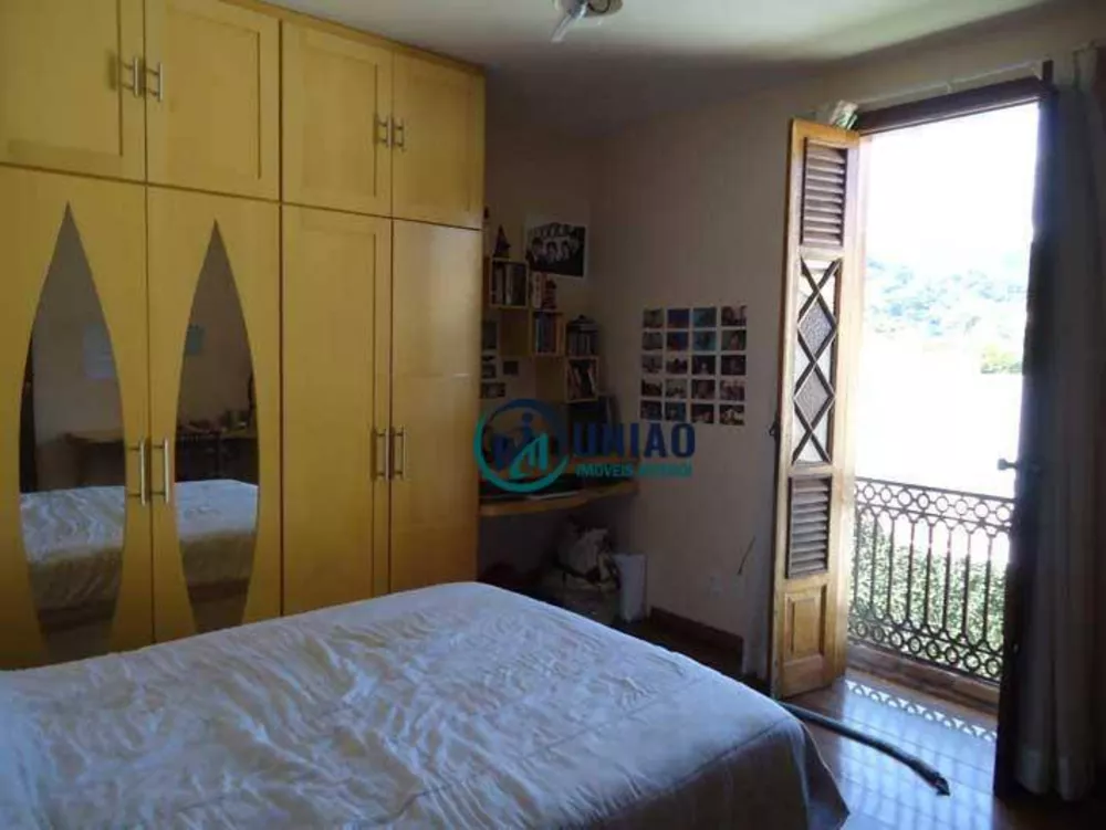 Casa, 3 quartos, 205 m² - Foto 14