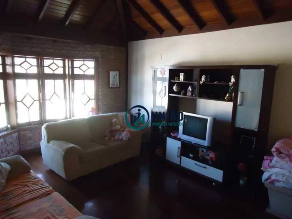 Casa, 3 quartos, 205 m² - Foto 8