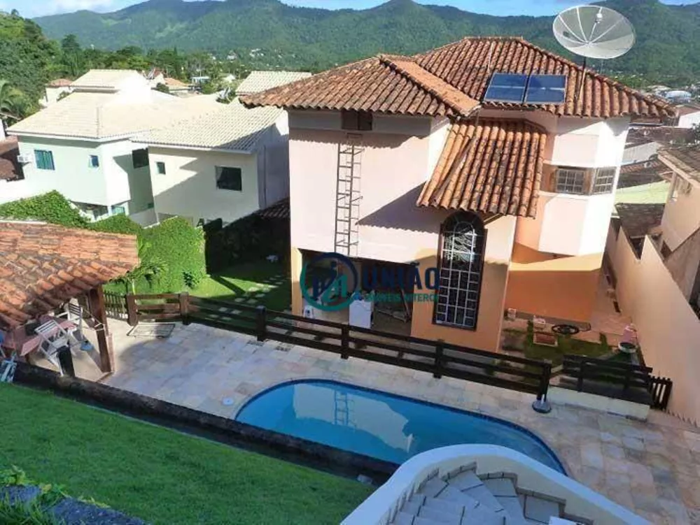 Casa, 3 quartos, 205 m² - Foto 2