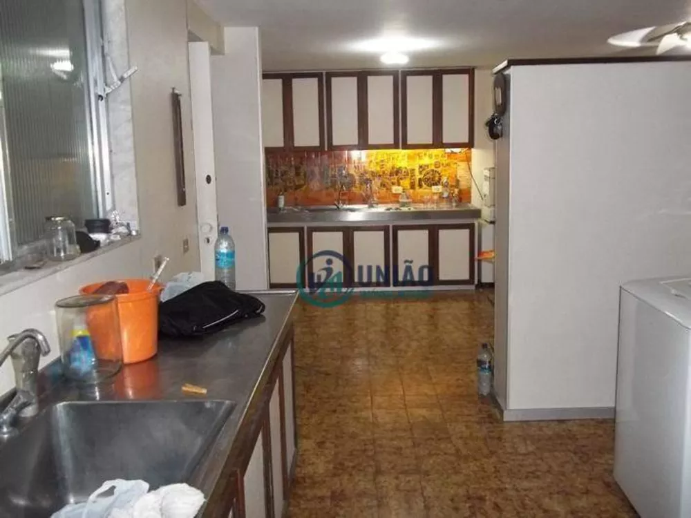 Apartamento à venda com 4 quartos, 303m² - Foto 8