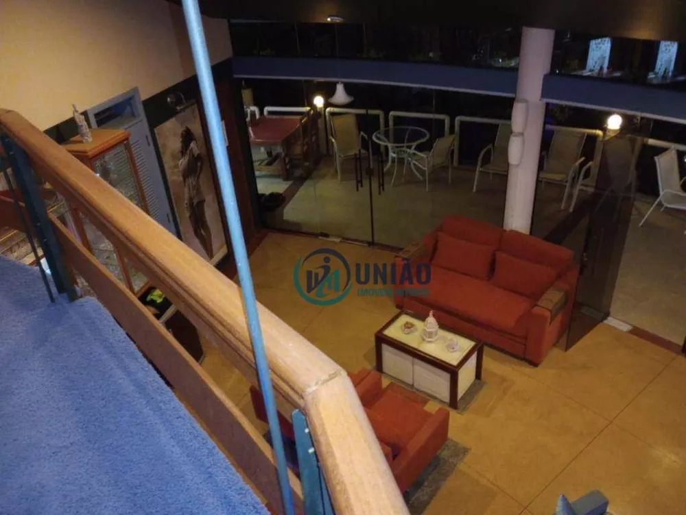 Casa de Condomínio à venda com 3 quartos, 450m² - Foto 4