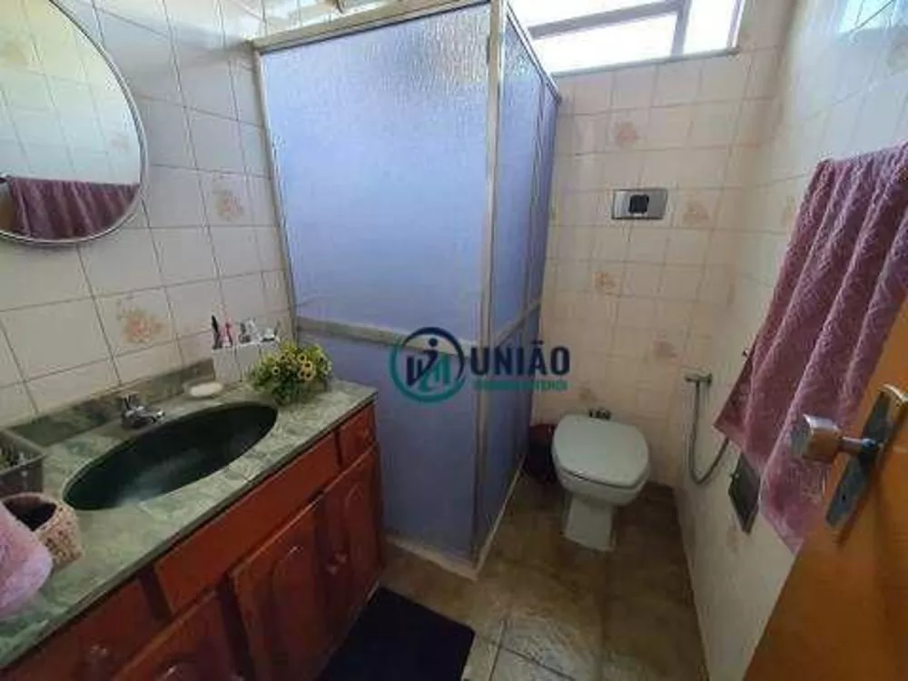 Casa, 6 quartos, 240 m² - Foto 15