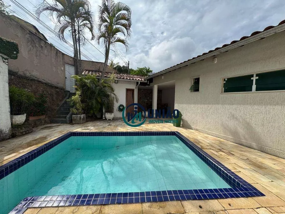 Casa de Condomínio, 4 quartos - Foto 1