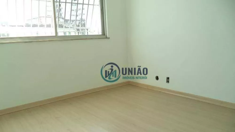 Apartamento à venda com 4 quartos, 172m² - Foto 3