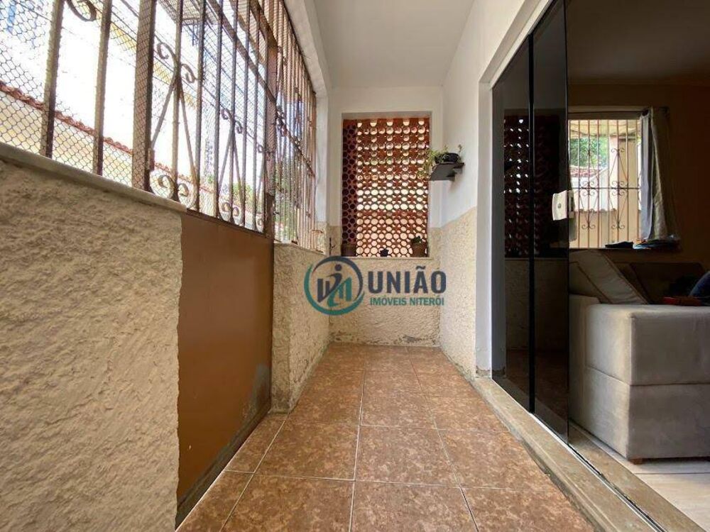 Casa, 4 quartos, 240 m² - Foto 42