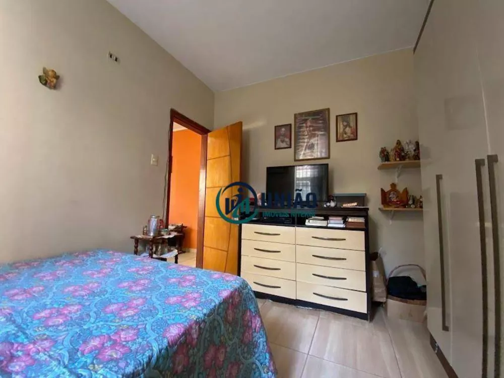 Casa, 4 quartos, 240 m² - Foto 24