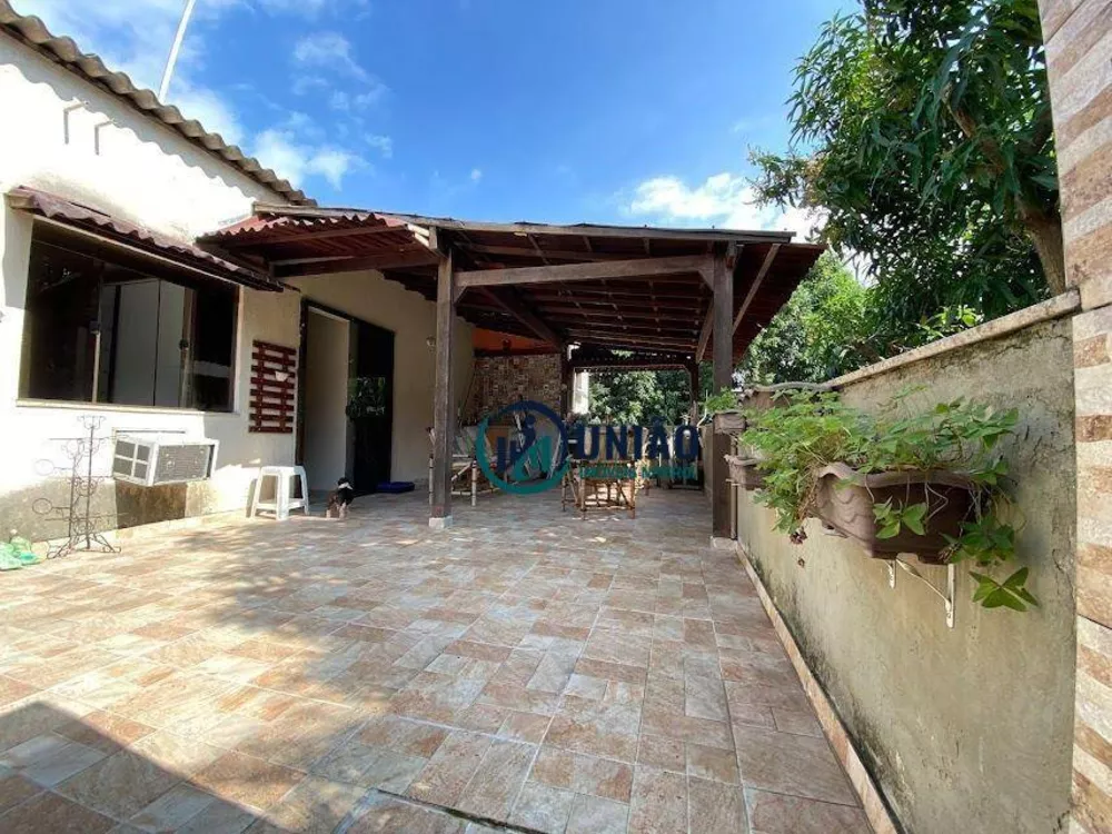 Casa, 4 quartos, 240 m² - Foto 8