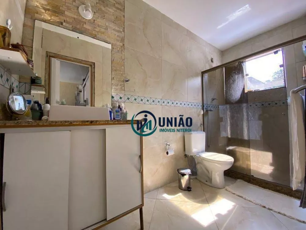 Casa, 4 quartos, 240 m² - Foto 32